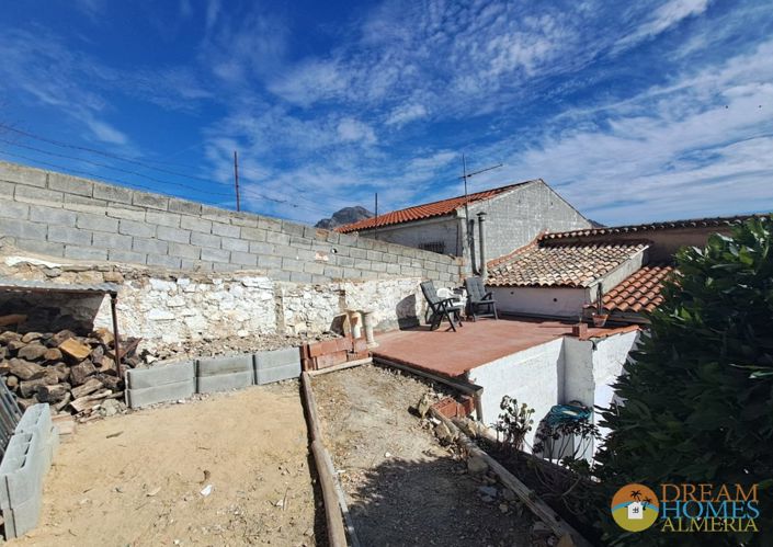 Image No.22-3 Bed Townhouse for sale
