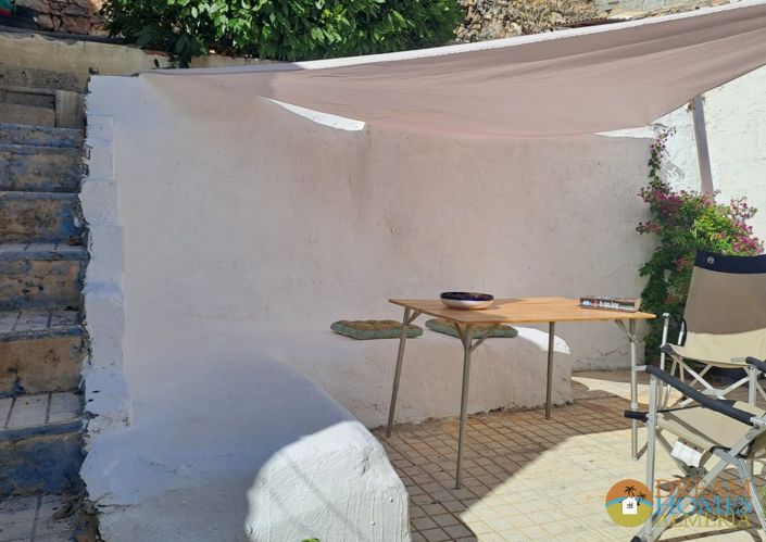 Image No.27-3 Bed Townhouse for sale
