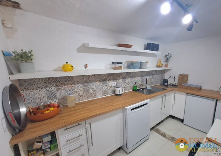 Image No.4-3 Bed Townhouse for sale