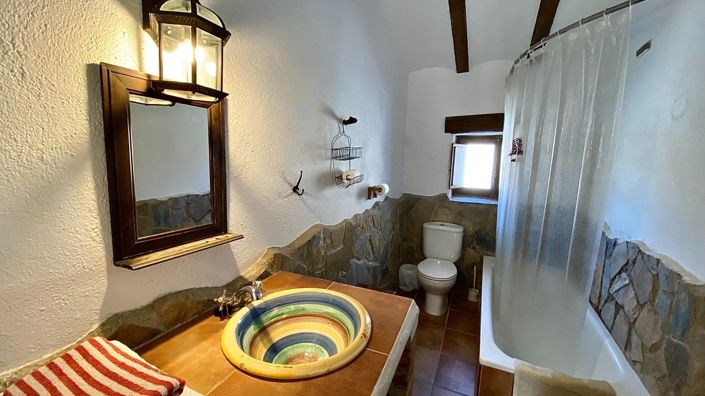 Image No.15-8 Bed Cortijo for sale