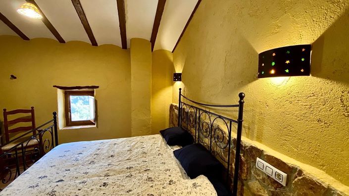 Image No.22-8 Bed Cortijo for sale