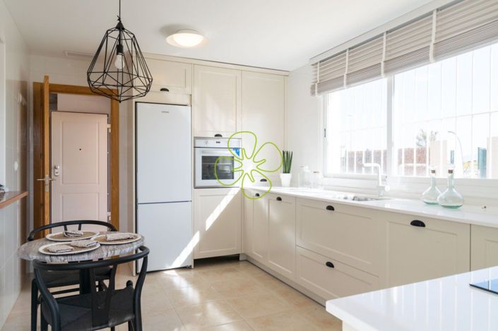 Image No.9-4 Bed Villa for sale