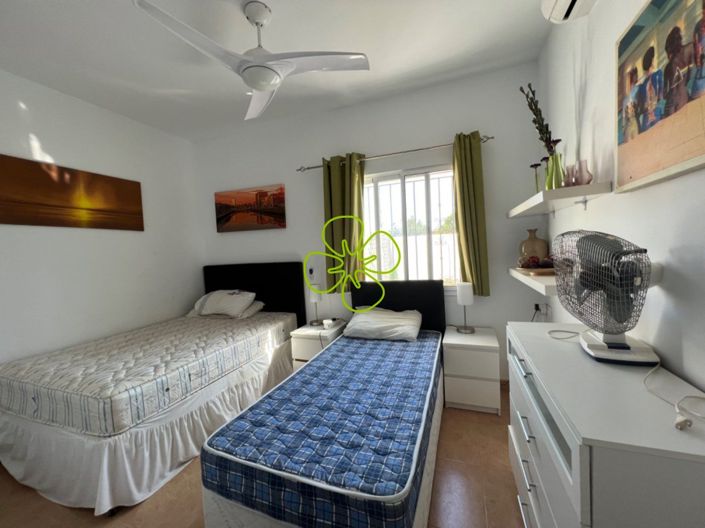 Image No.21-5 Bed Villa for sale