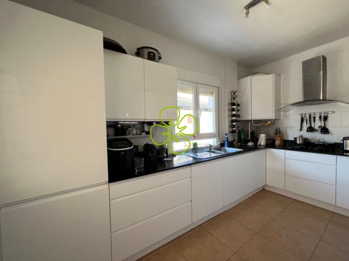 Image No.6-5 Bed Villa for sale