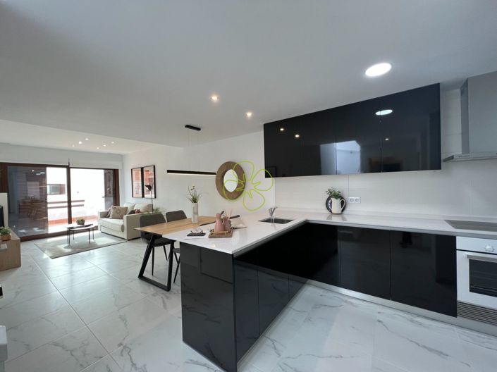 Image No.1-2 Bed Flat for sale