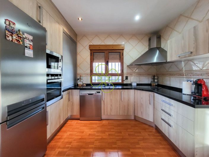 Image No.6-3 Bed Villa for sale