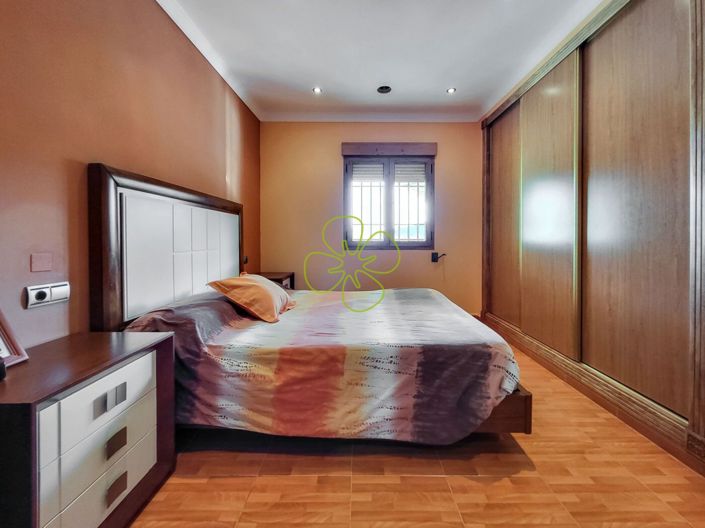 Image No.7-3 Bed Villa for sale