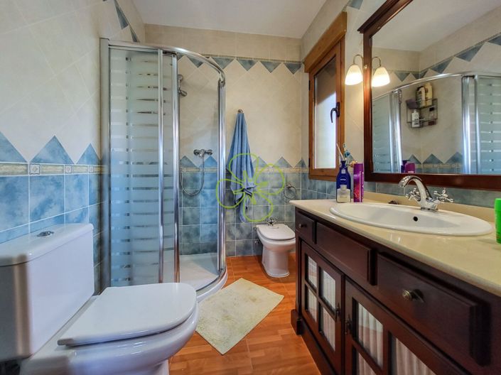 Image No.9-3 Bed Villa for sale