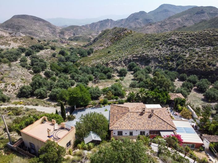 Image No.24-3 Bed Villa for sale