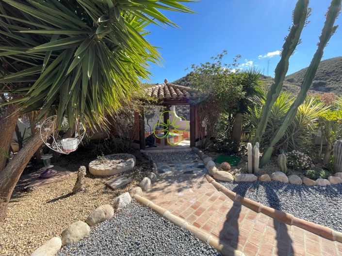 Image No.27-3 Bed Villa for sale