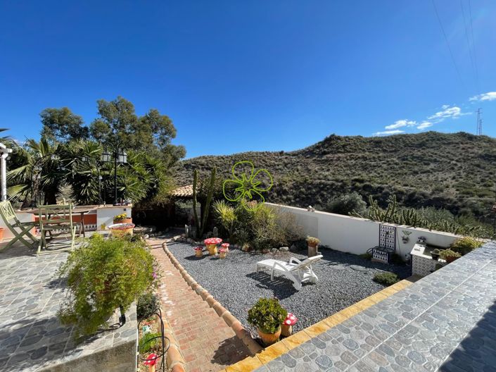 Image No.29-3 Bed Villa for sale