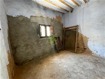 11-10