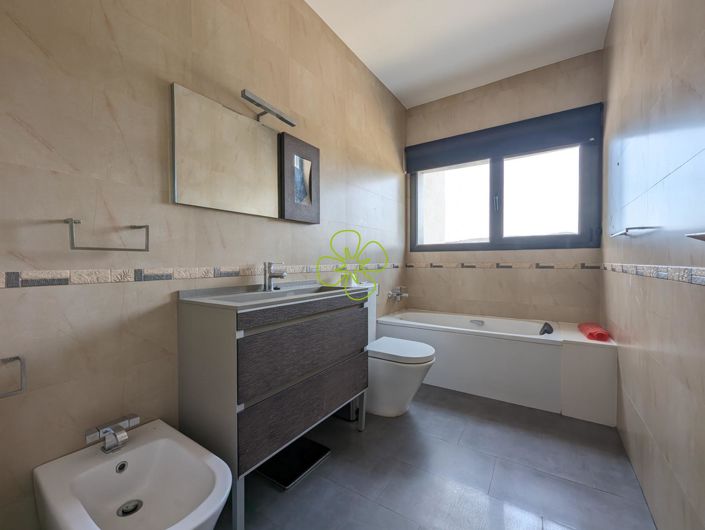 Image No.12-5 Bed Village House for sale