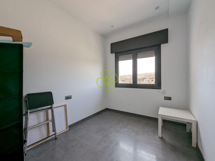 Image No.16-5 Bed Village House for sale