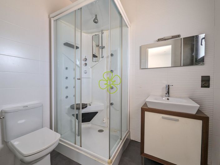 Image No.21-5 Bed Village House for sale