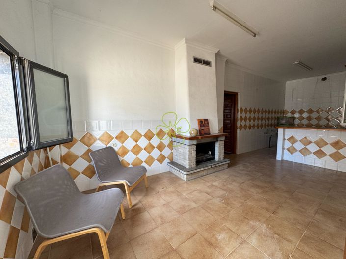 Image No.4-5 Bed Village House for sale