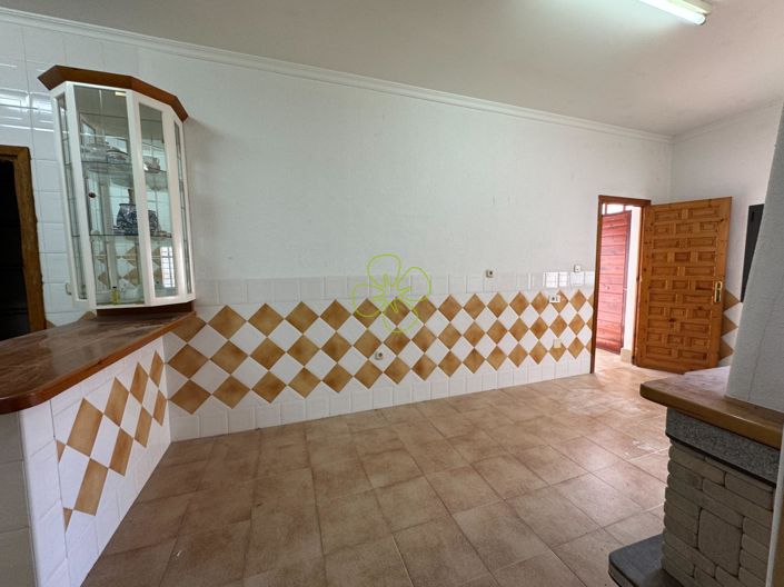 Image No.5-5 Bed Village House for sale