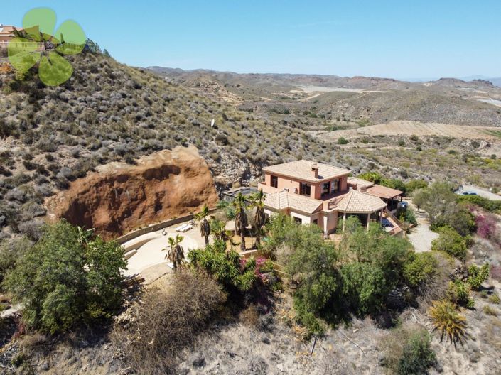 Image No.28-5 Bed Villa for sale