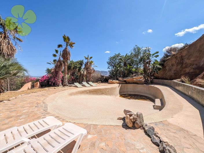 Image No.29-5 Bed Villa for sale