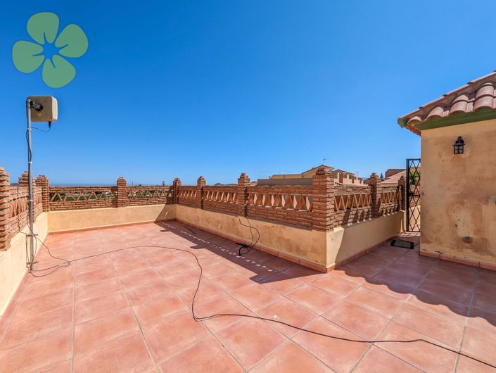 Image No.17-6 Bed Villa for sale