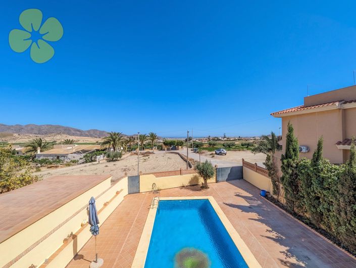 Image No.18-6 Bed Villa for sale