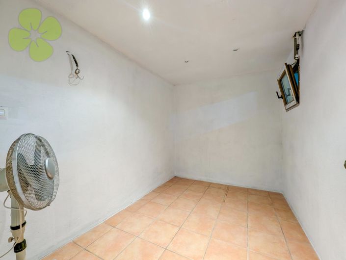 Image No.25-6 Bed Villa for sale