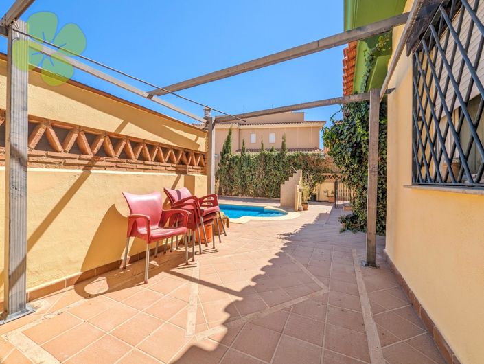 Image No.28-6 Bed Villa for sale