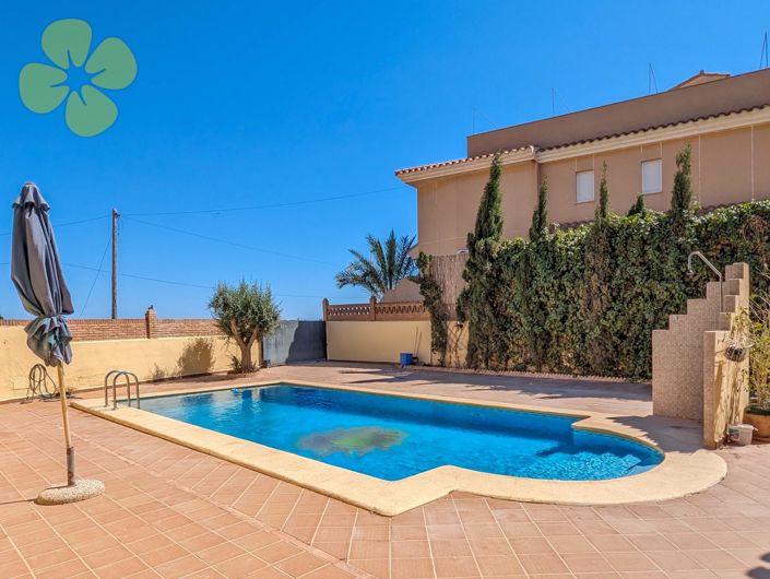 Image No.30-6 Bed Villa for sale