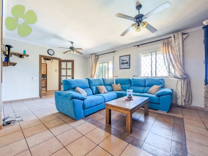 Image No.5-6 Bed Villa for sale