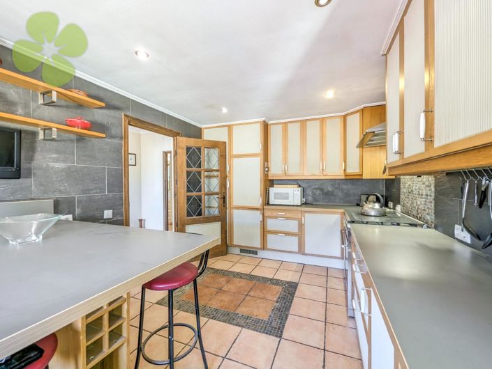 Image No.8-6 Bed Villa for sale