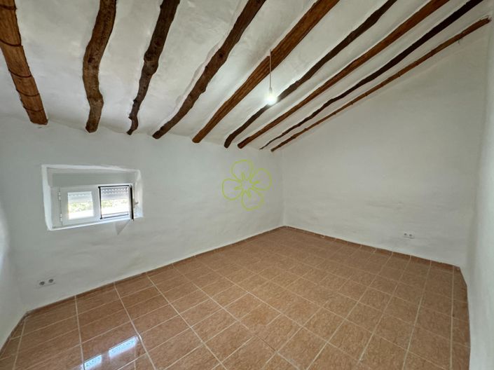 Image No.20-3 Bed Village House for sale