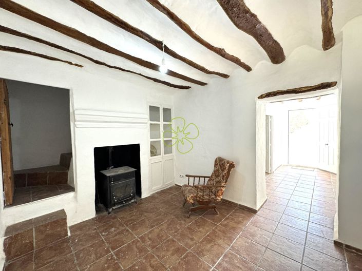 Image No.7-3 Bed Village House for sale