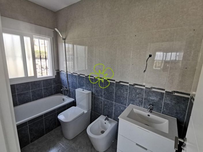 Image No.6-3 Bed Villa for sale