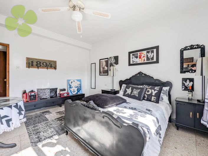 Image No.16-7 Bed Village House for sale