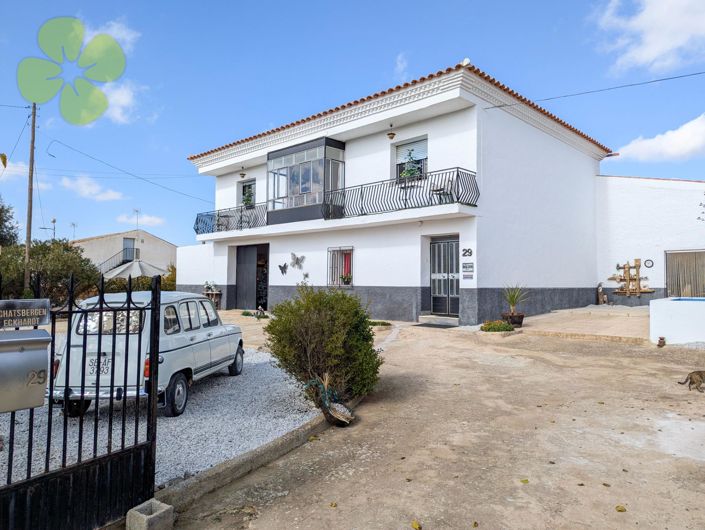 Image No.3-7 Bed Village House for sale