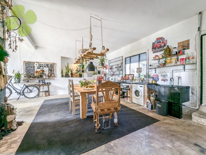 Image No.7-7 Bed Village House for sale