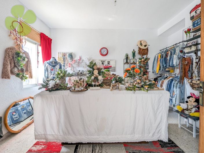 Image No.10-7 Bed Village House for sale