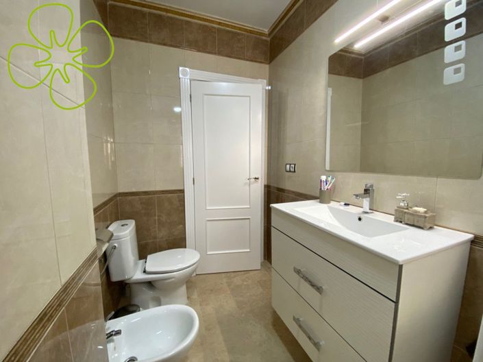 Image No.14-2 Bed Flat for sale