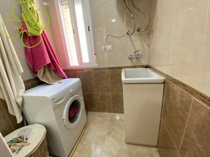 Image No.16-2 Bed Flat for sale