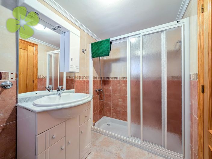 Image No.21-6 Bed Village House for sale