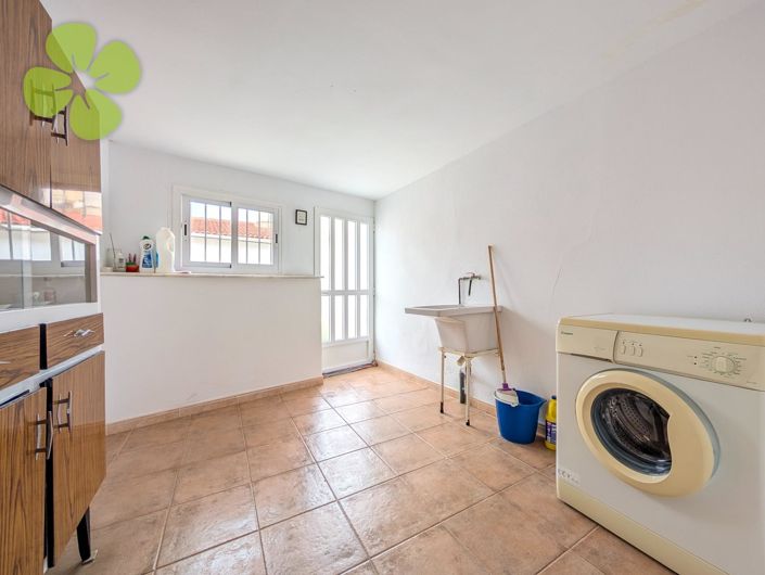 Image No.22-6 Bed Village House for sale