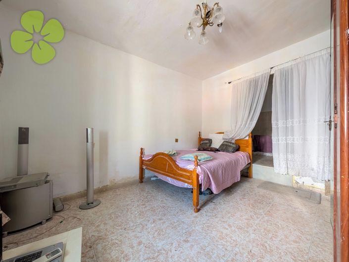 Image No.4-3 Bed Village House for sale