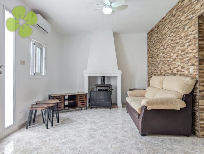 Image No.5-3 Bed Village House for sale