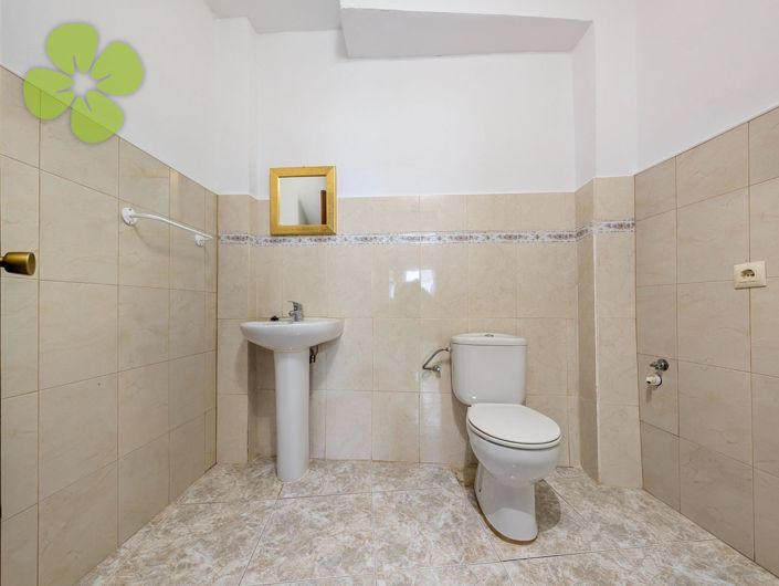 Image No.10-3 Bed Village House for sale