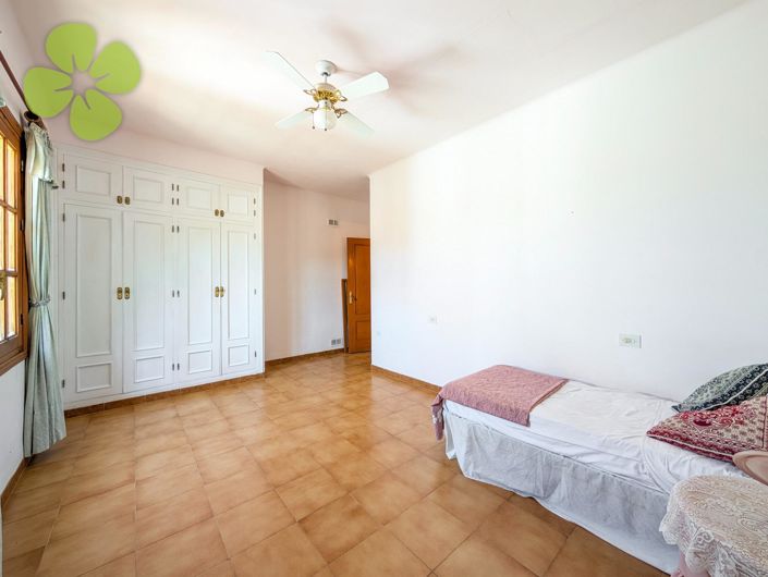 Image No.13-5 Bed Villa for sale