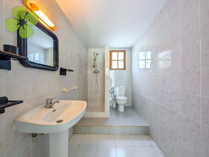 Image No.22-5 Bed Villa for sale