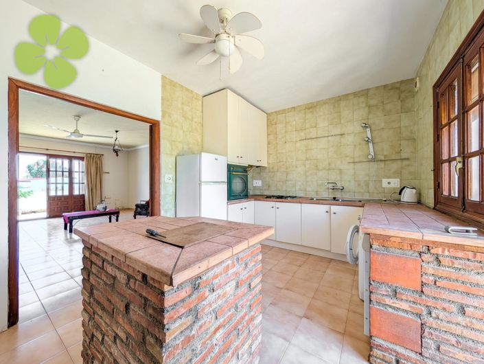 Image No.8-5 Bed Villa for sale