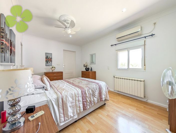 Image No.11-3 Bed Villa for sale