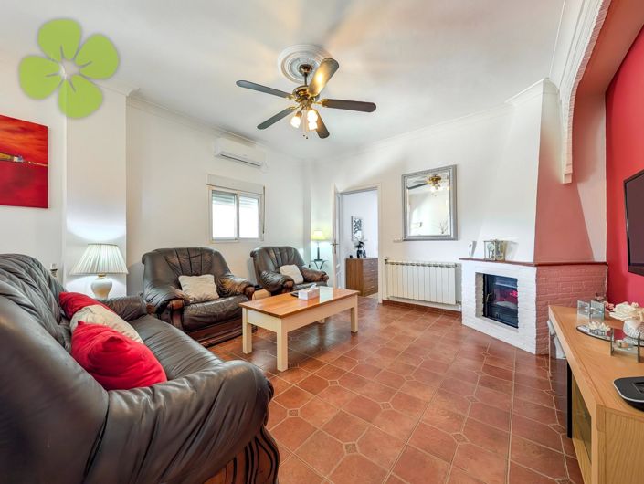 Image No.4-3 Bed Villa for sale