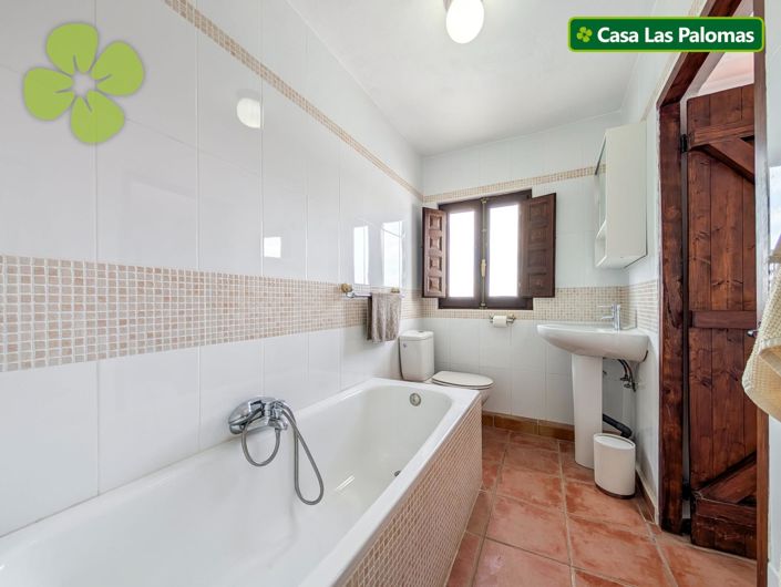 Image No.17-10 Bed Cortijo for sale